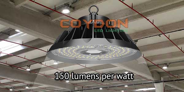 Cloche LED UFO de 150 lumens par watt